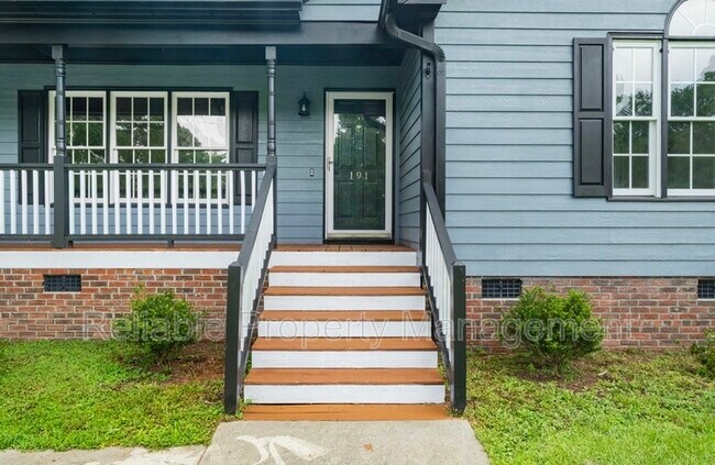 Foto del edificio - 191 Ridge Way Ln