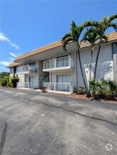 Building Photo - 1830 Maravilla Ave