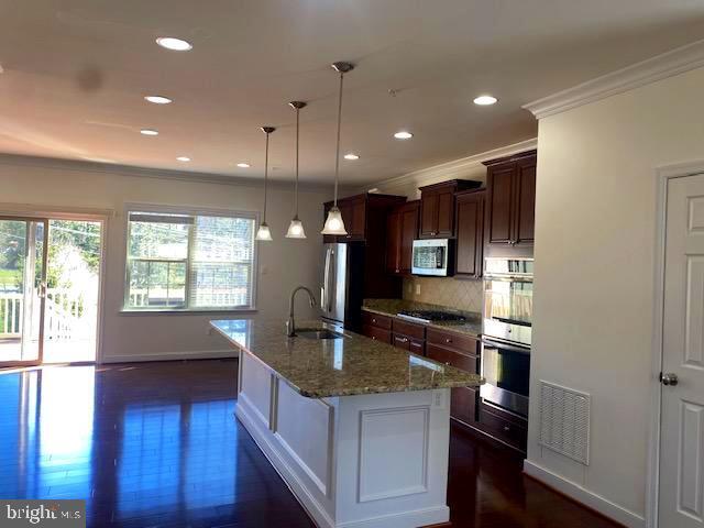 Foto del edificio - 14035 Fox Hill Rd