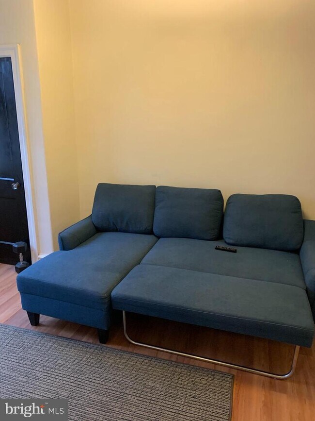 Foto del edificio - 7044 N Broad St