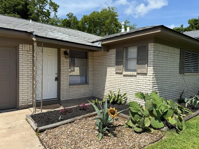 Foto del edificio - 2802 8th St N