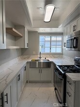 Building Photo - 8248 Inglenook Pl
