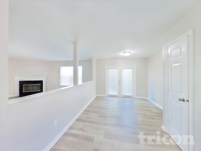 Foto del edificio - 13600 Ayrshire Cir