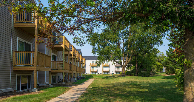 Building Photo - Westpointe Apartments