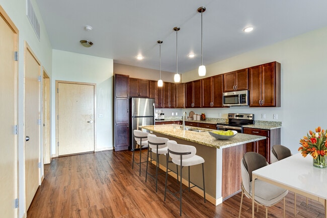 Kitchen - McKenzie Place Apartments