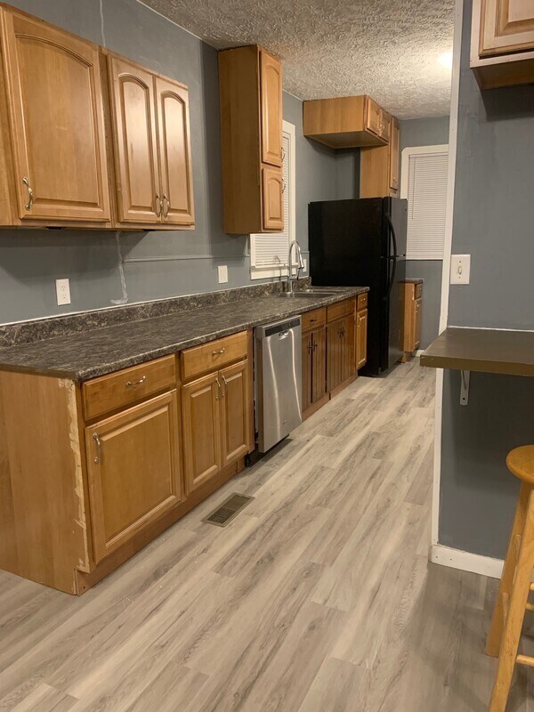 Foto del edificio - 3217 W 35th St