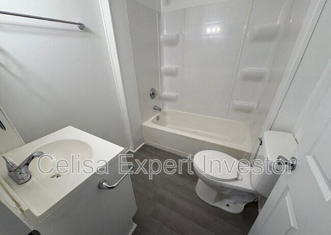 Foto del edificio - 2120 Broadway