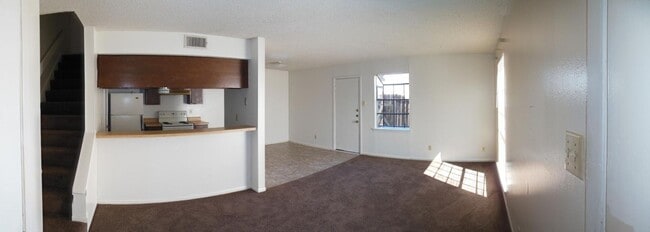 Building Photo - 4504 Chase Cir