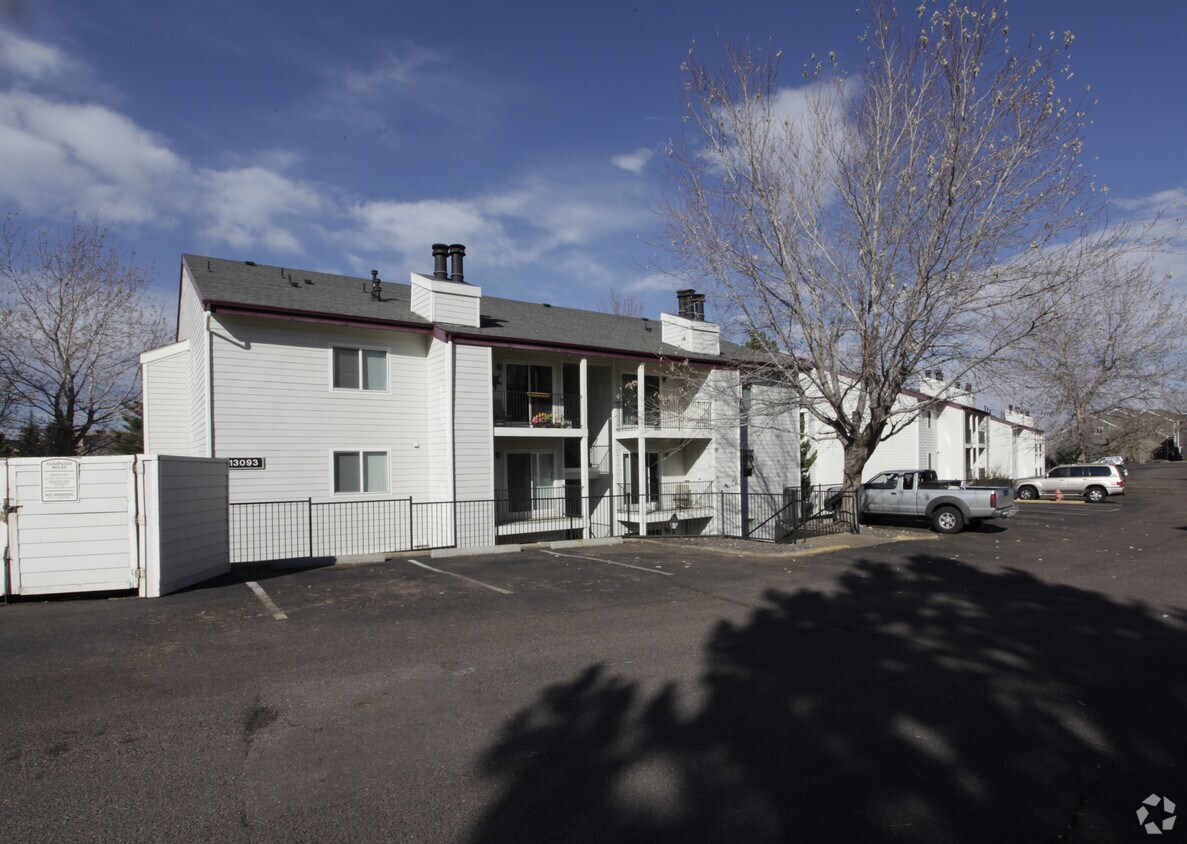 The Peaks At Green Mountain Apartments Lakewood Co Apartments Com The Peaks At Green Mountain Apartments Lakewood Co Apartments Com