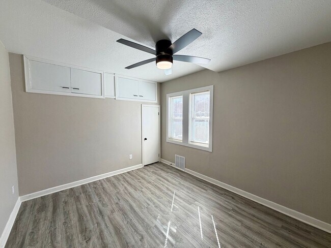 Foto del edificio - 823 S 3rd Ave