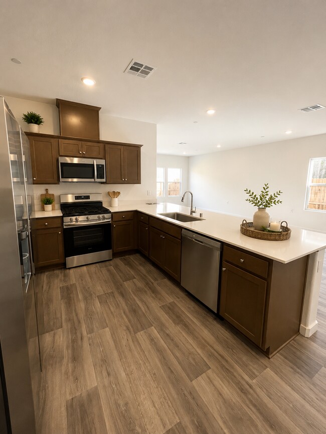 Foto del edificio - 1027 Deerhorn Dr W