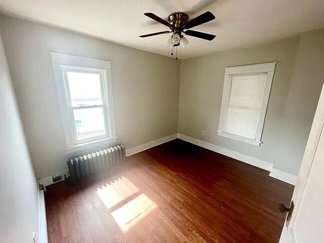 Foto del edificio - 712 W 26th St