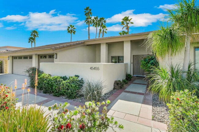 Foto del edificio - 45455 Crow Cir