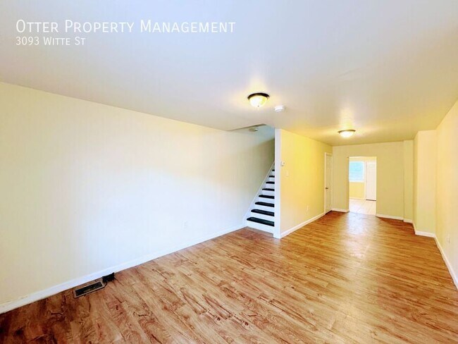 Foto del edificio - 3093 Witte St