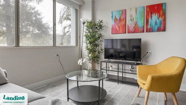 Building Photo - 305 Dr. M.L.K. Jr St S