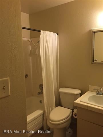 Building Photo - 4 br, 2 bath House - 3030 S Del Mar