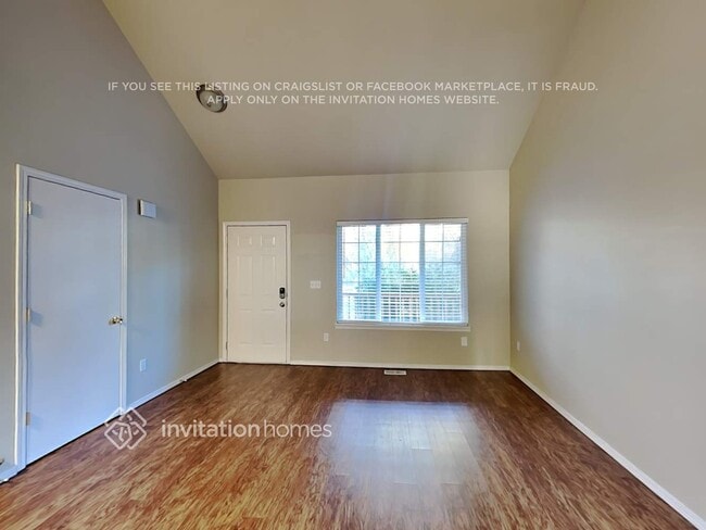 Foto del edificio - 7420 46th Pl NE