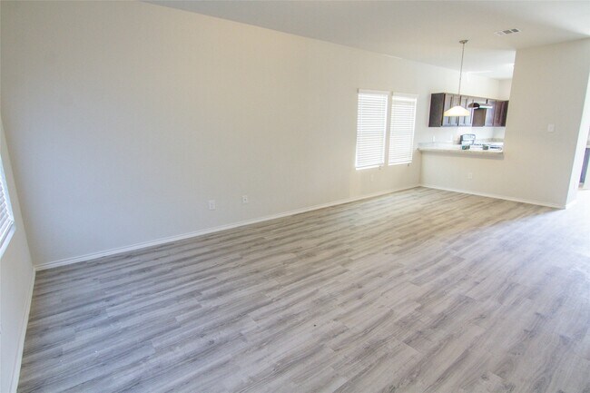 Foto del edificio - 5618 Gara River Dr