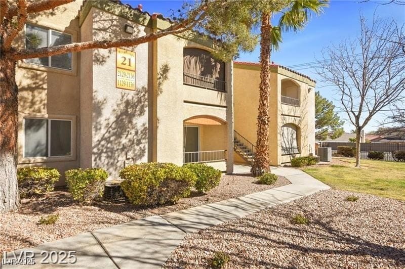 Foto principal - 7885 W Flamingo Rd