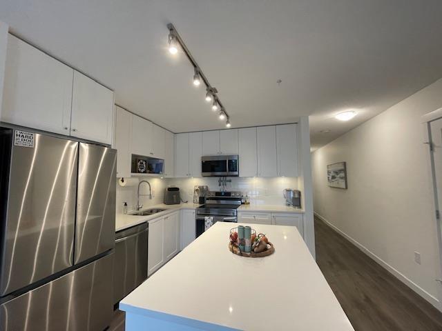 Photo du bâtiment - 16633-16624 24 Ave