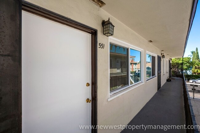 Building Photo - 551 22nd St