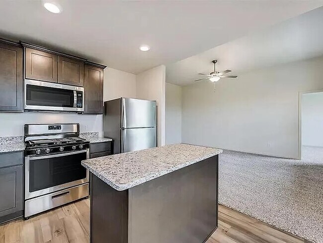 Foto del edificio - 13609 Musselshell Dr