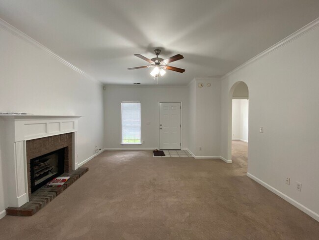 Foto del edificio - Home for rent in Hoover!!!! Available to V...