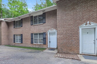 Building Photo - 310 S Jeff Davis Dr