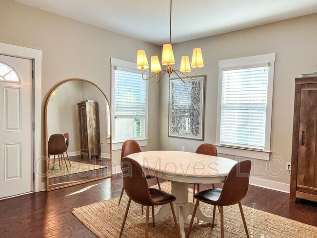 Photo - 69 Allen St House