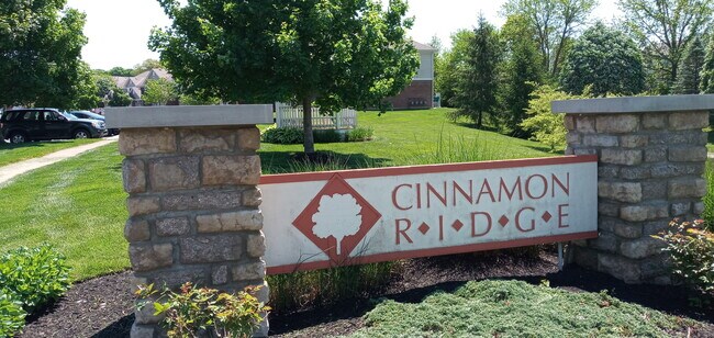 Cinnamon Ridge entrance - 4418 Straight Arrow Rd
