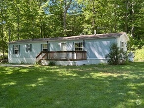 Building Photo - 54 Forest Dr