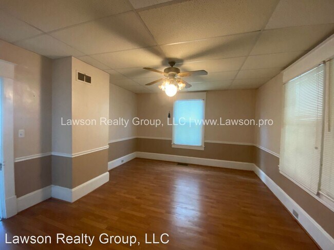 Building Photo - 4 br, 1.5 bath House - 1448 Greenbrier Ave SE