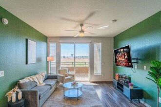 Building Photo - 9600 W Georgia Ave