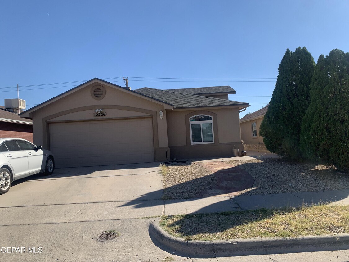 Primary Photo - 12226 Maria Seanes Dr