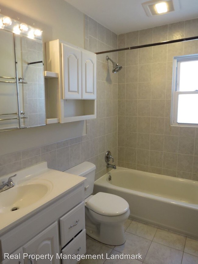 Foto del edificio - 4 br, 2 bath House - 2327 Penatiquit Avenue