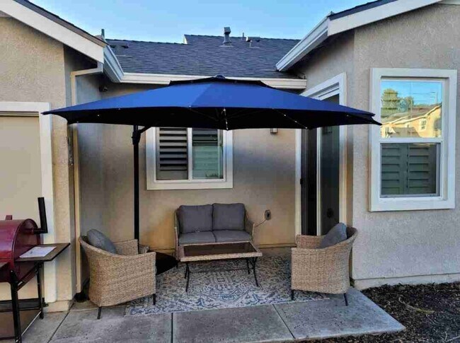 Foto del edificio - 1132 Woodvale Dr