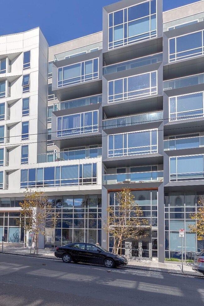Building Photo - 1788 Clay St