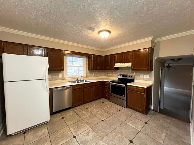 Foto del edificio - 1233 Wilderness Dr