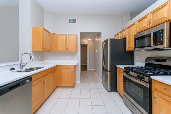 Building Photo - 29551 Morwen Pl