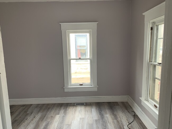 Bedroom1 - 410 6th St