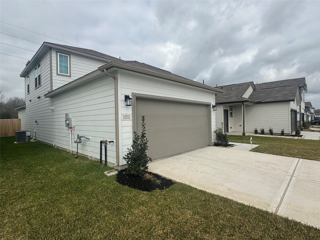 Foto del edificio - 11511 Gristmill Grange Dr