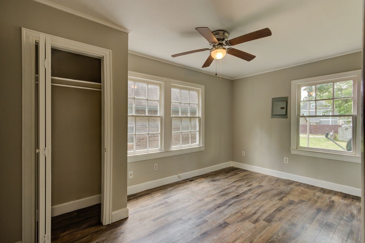 Foto principal - SF-007-904/906 South 20th Street Duplex