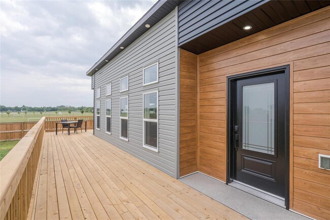 Building Photo - 31 Vista Ln