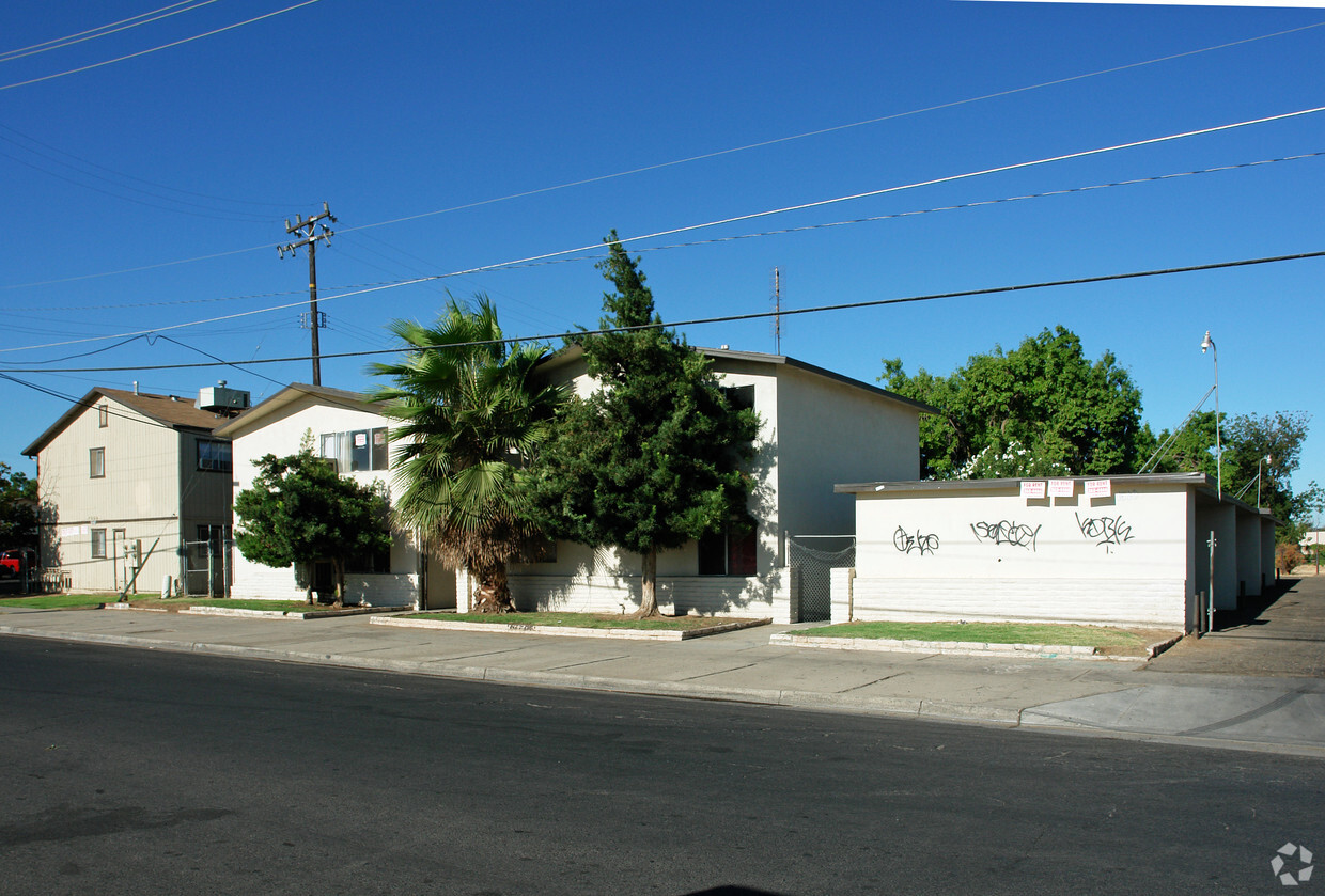 Building Photo - 1650 S Chance Ave