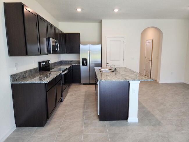 Kitchen - 34310 Redwood Dawn Ln