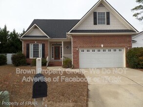 Building Photo - 124 Highgrove Ct