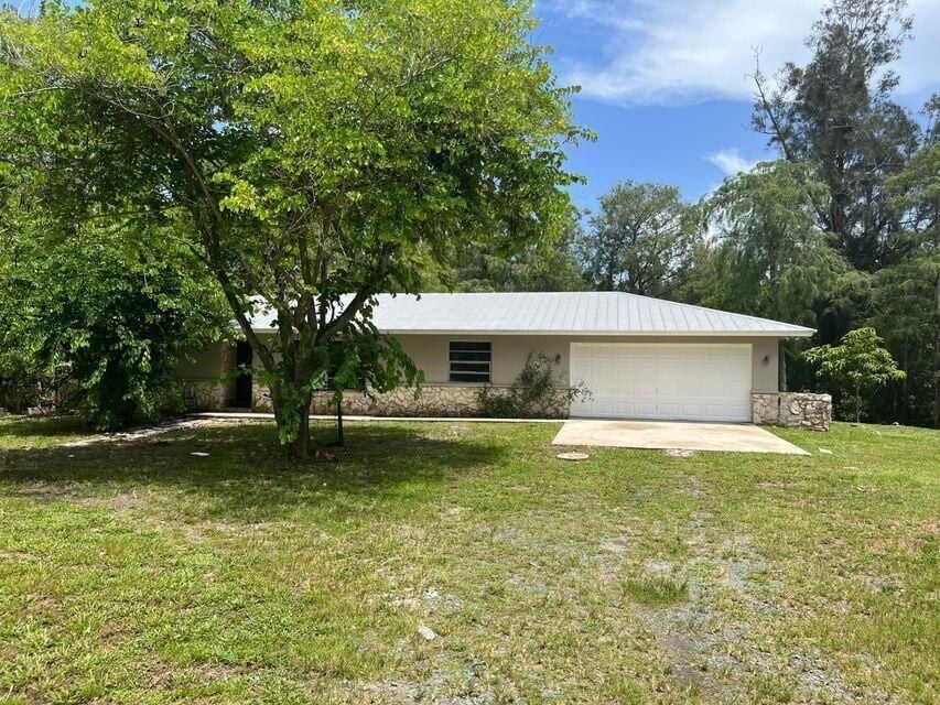 16701 Goldcup Dr E, Loxahatchee, FL 33470 House for Rent in