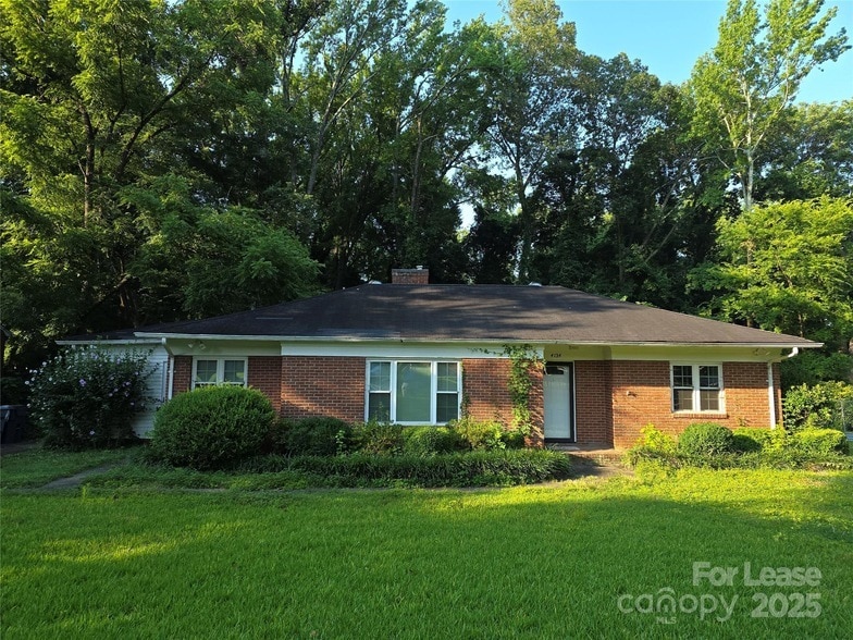 Primary Photo - 4134 Sheridan Dr