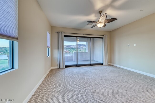 Building Photo - 72 Bella Lago Ave