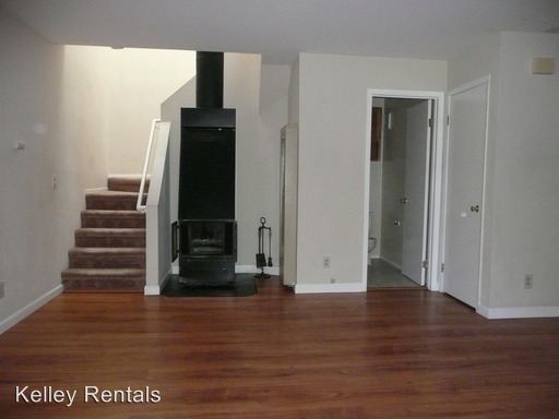 Building Photo - 2181 W Steele Ln